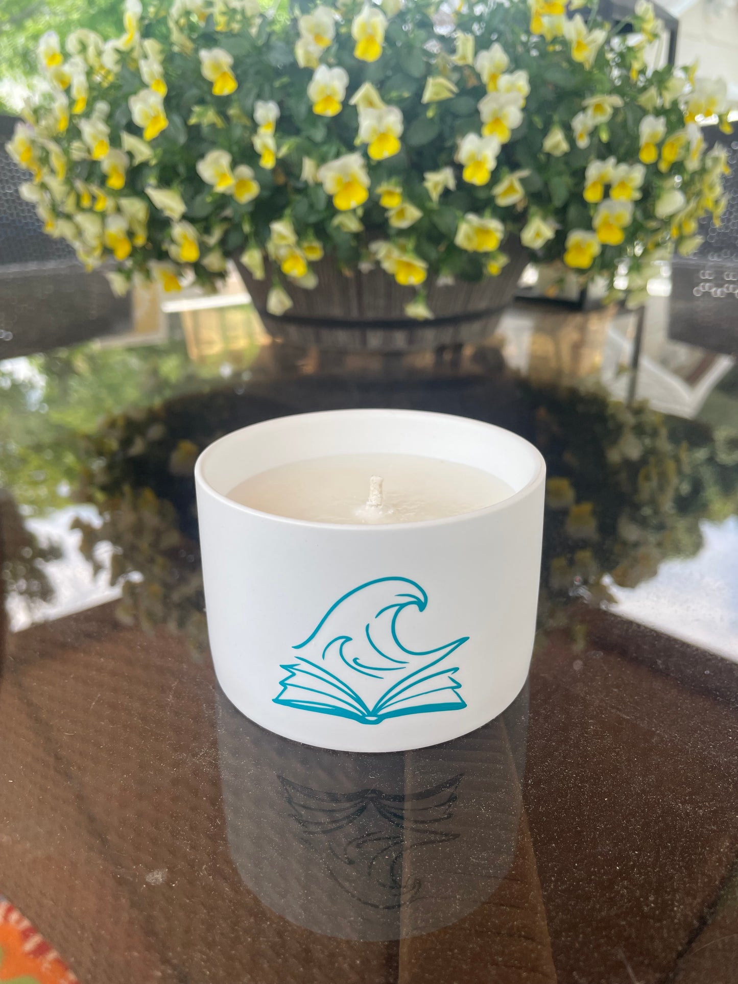 Icon Collection - Beach Read (sandalwood, amber & sea salt)