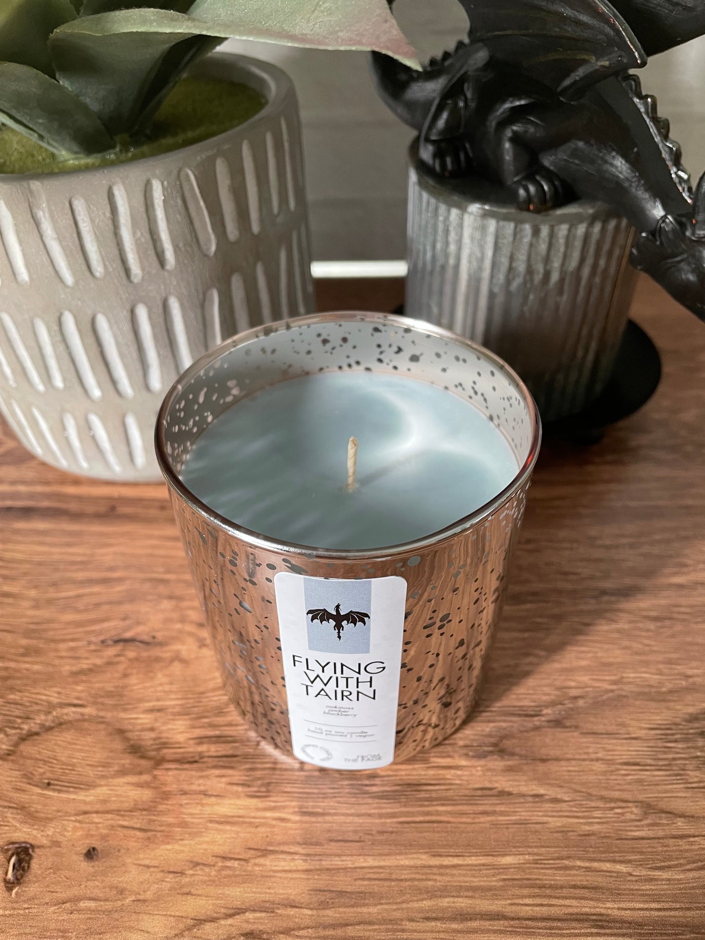 Flying With Tairn candle | Fourth Wing collection